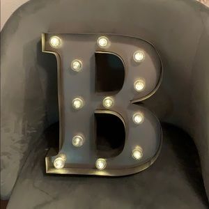 Metal B light up wall hanging